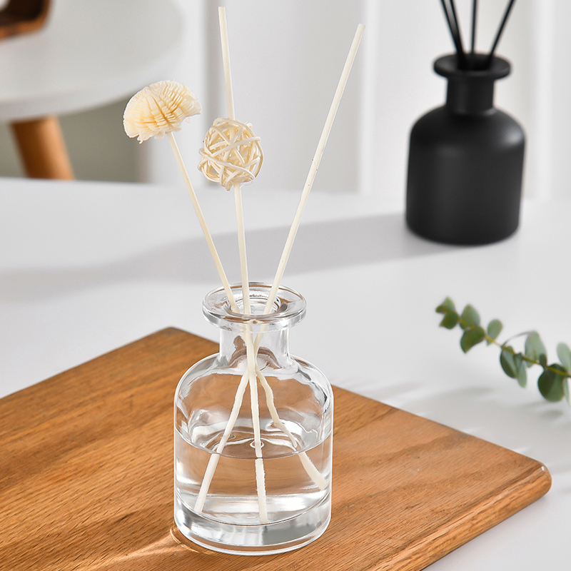 新しい1個入り50mlホームフレグランスディフューザーボトル - Home Fragrance Oud のレビューと価格